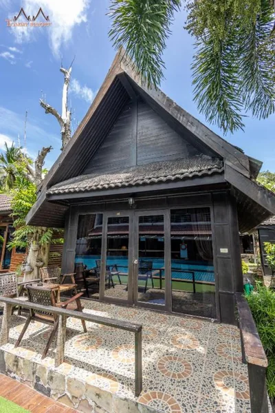 三人平房 — Tommy Resort